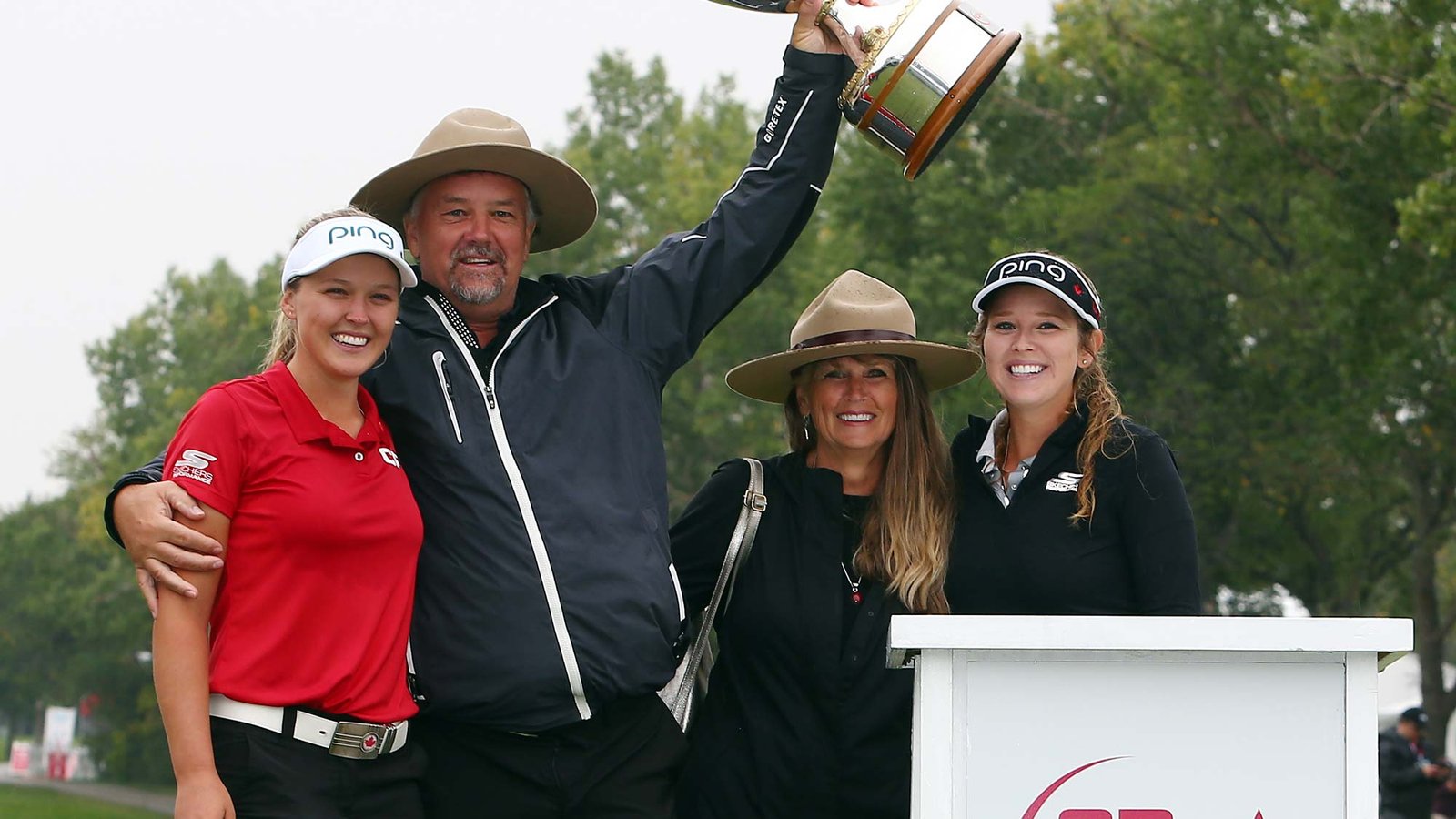 Defending champion Brooke Henderson