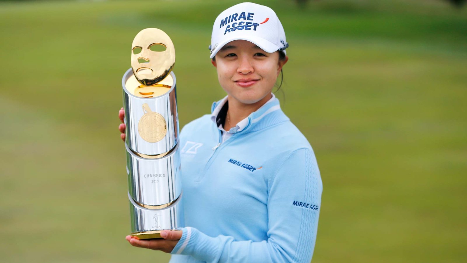 2019 defending champion Sei Young Kim