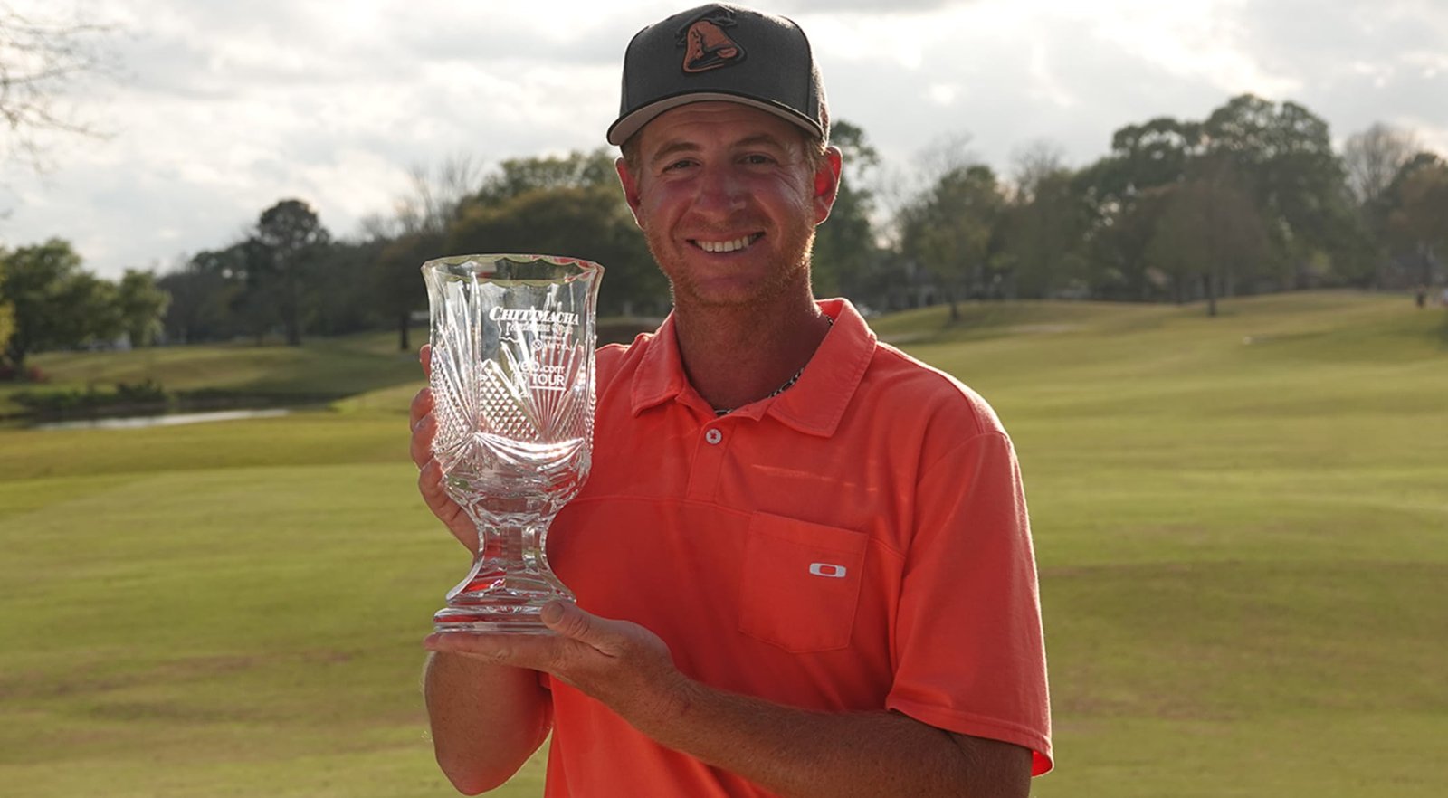 Defending champion Vince Covello