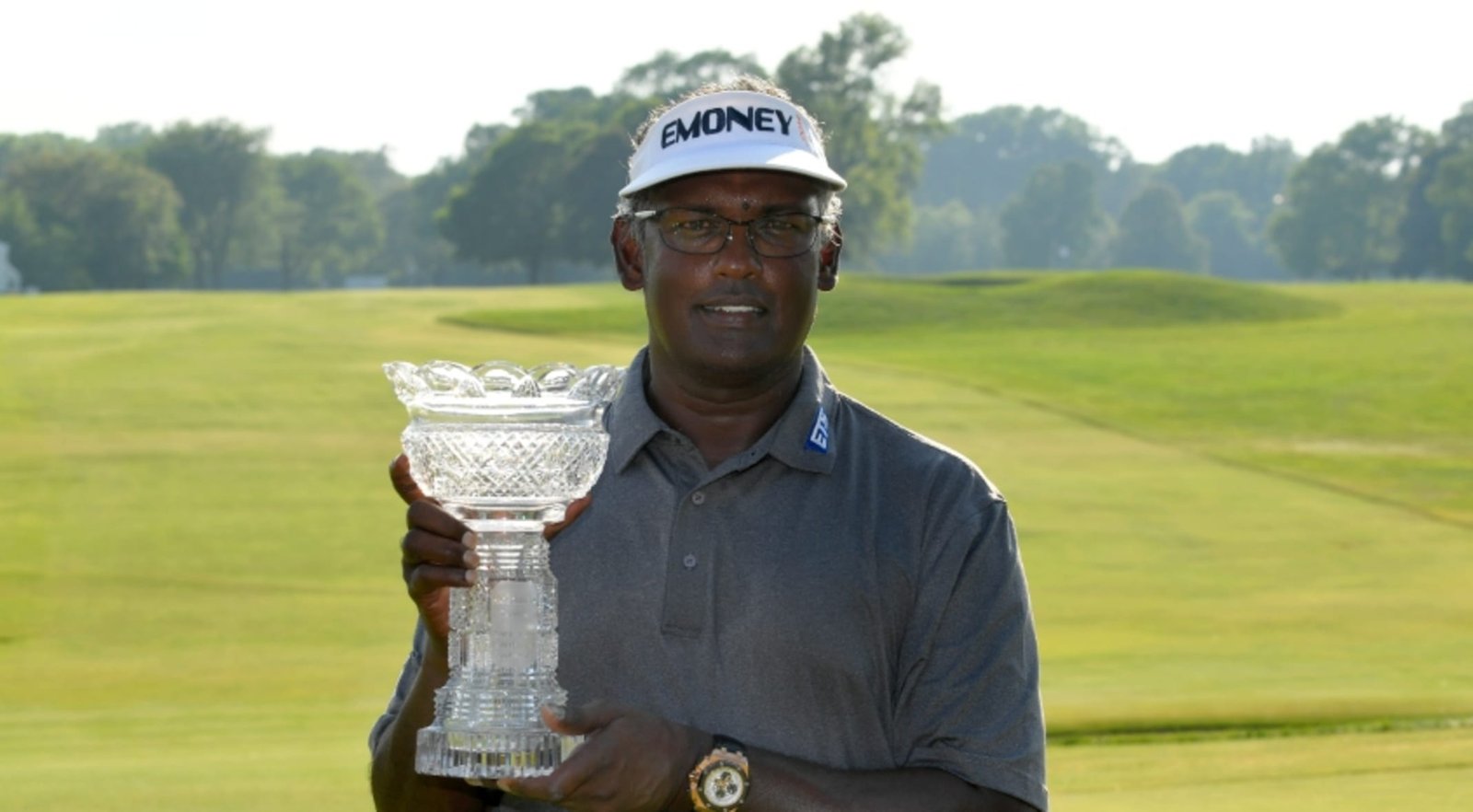 Defending champion Vijay Singh
