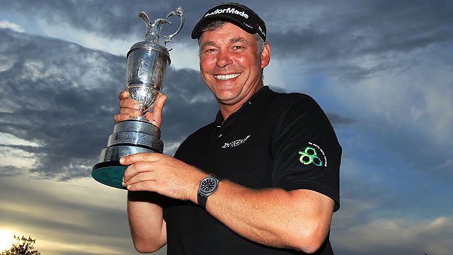 Darren Clarke holds the Claret Jug