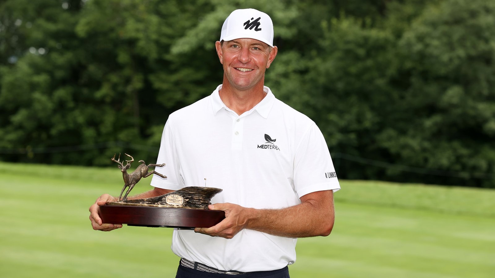 Defending champion Lucas Glover