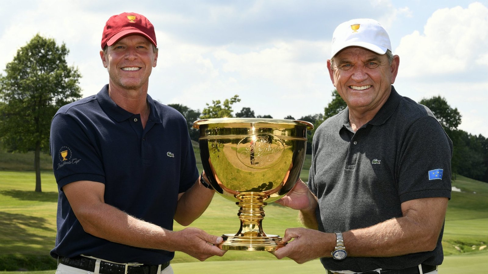 Steve Stricker and Nick Price pose with the Presidents Cup