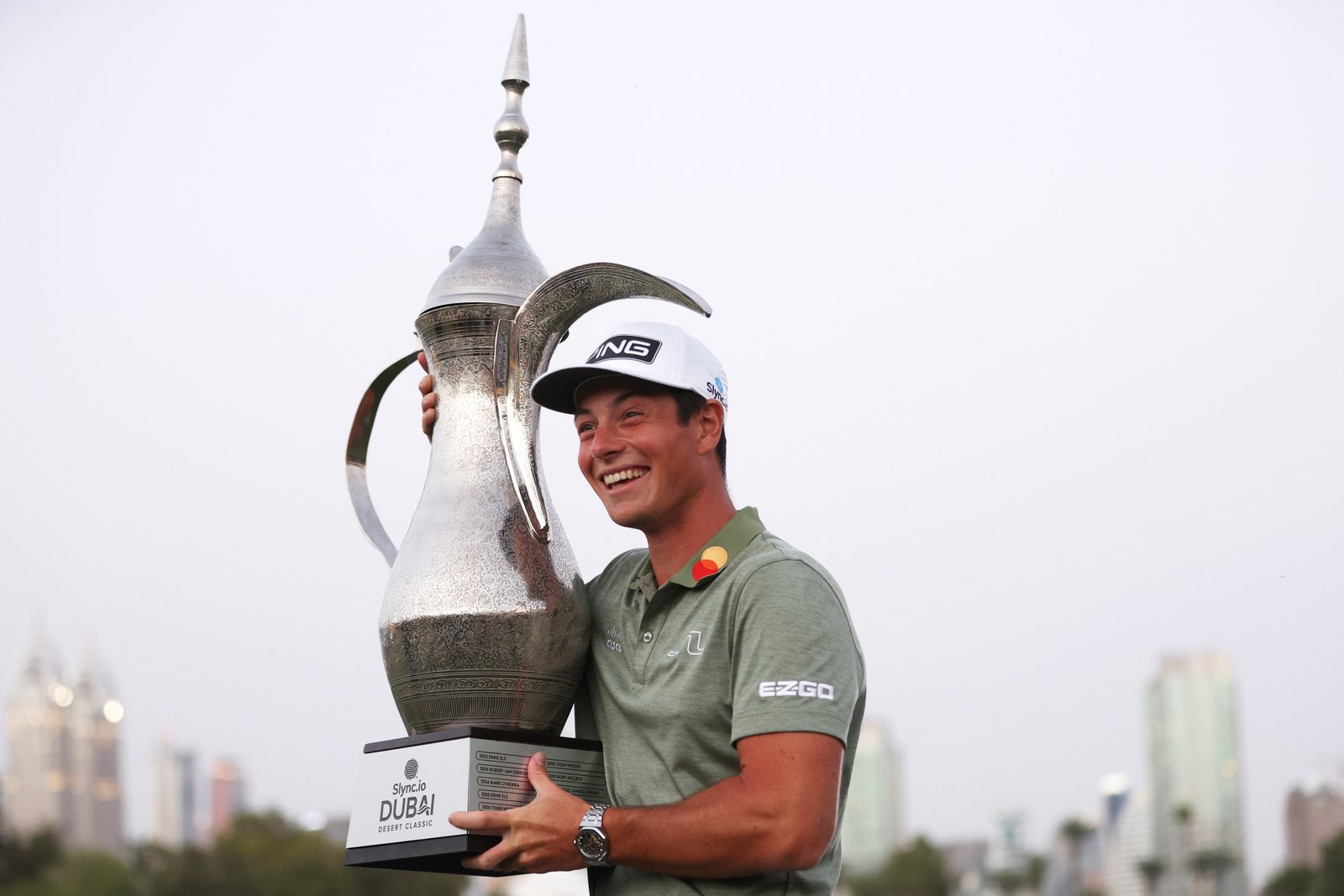 Defending champion Viktor Hovland
